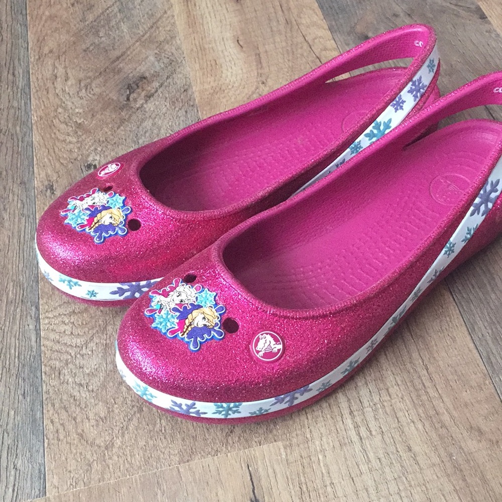 Pink sparkly Froze crocs